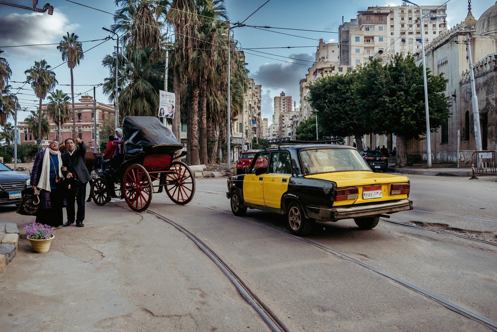 Two men walking on Sidi Gaber Street - Alexandria - stock image