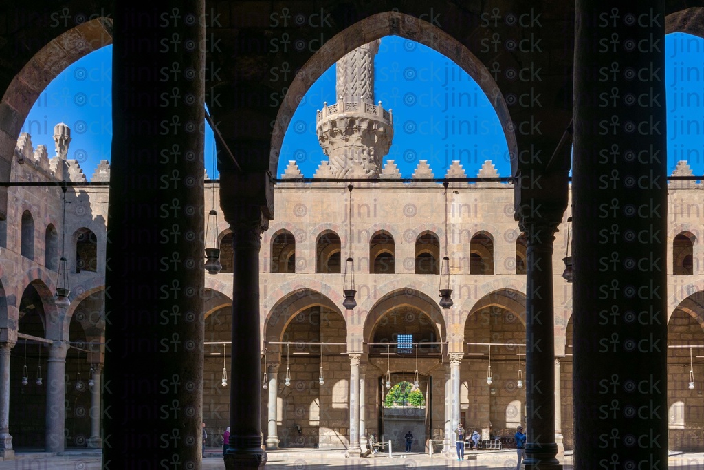 el nasr mosque hall