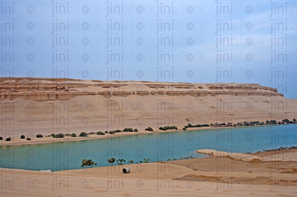 The Magic lake in Fayoum: البحيرة المسحورة بالفيوم