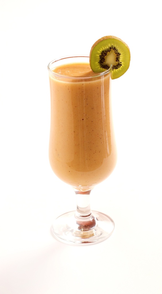 Cocktail guava with kiwi