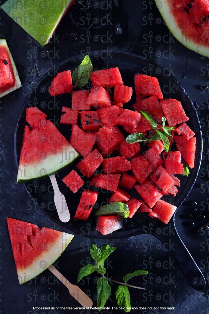 Watermelon cubes with mint