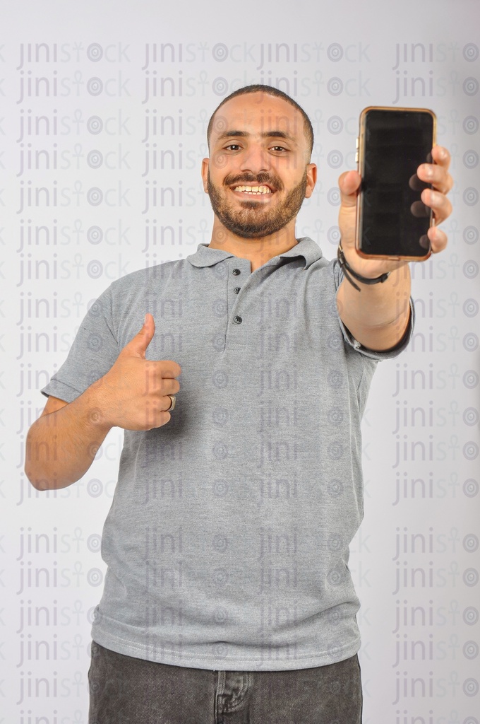 A person holding a mobile recommending a mobile application