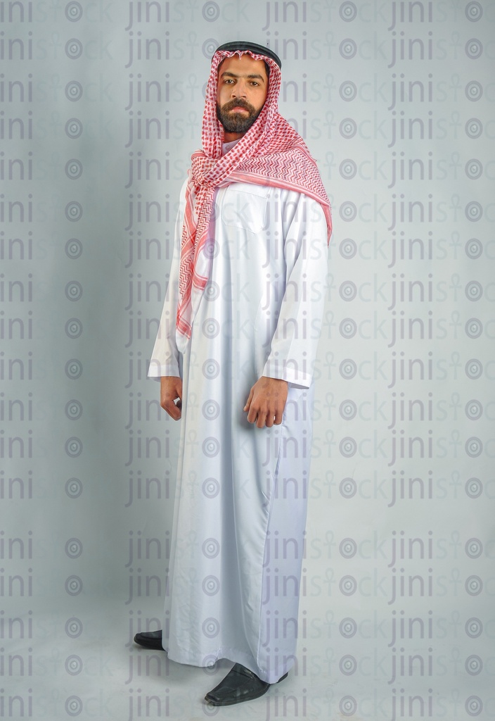 A Saudi, Emirati, or Gulf man who feels proud of belonging to the Gulf