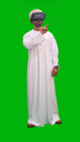 omani man wearing VR glass