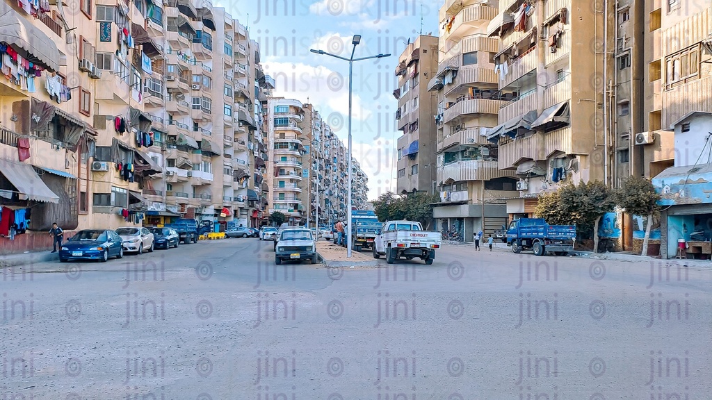 A shot of an empty street while cars were not passing through it