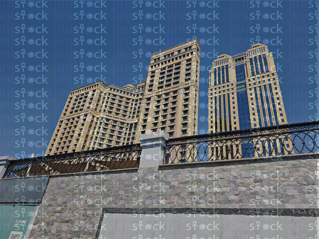 Glass facades that reflect sunlight 