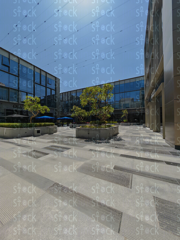 ساحة داخلية مفتوحة بمول 5A