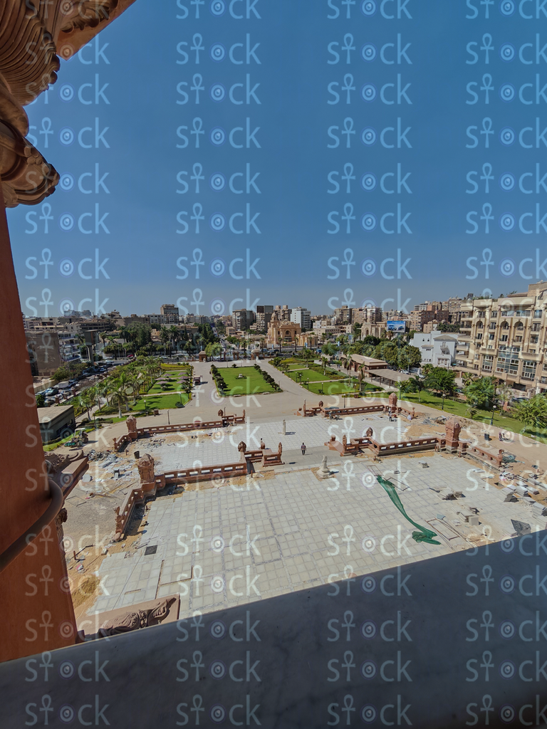 ساحة قصر البارون