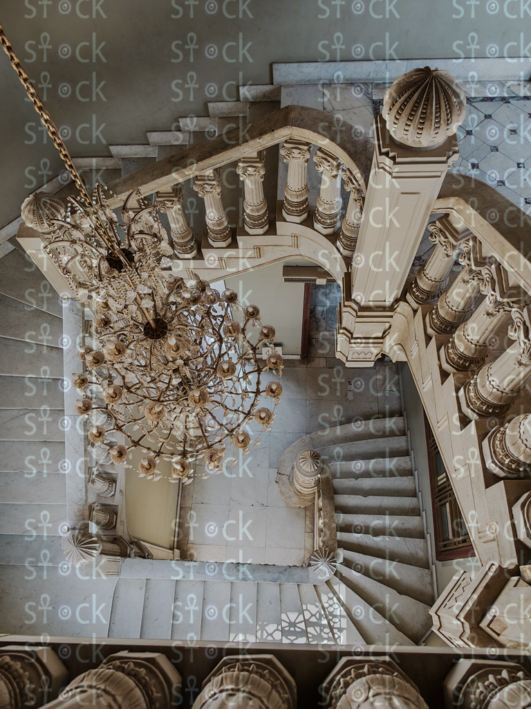 سلم حلزوني داخلي