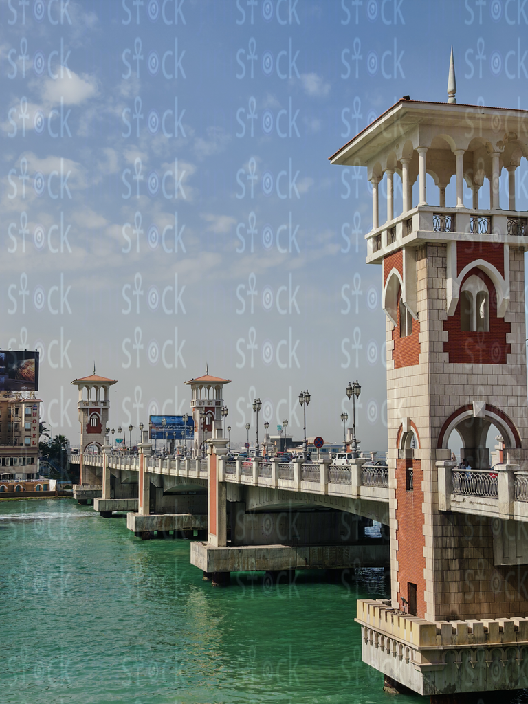 مدخل كوبري ستانلي من الكورنيش