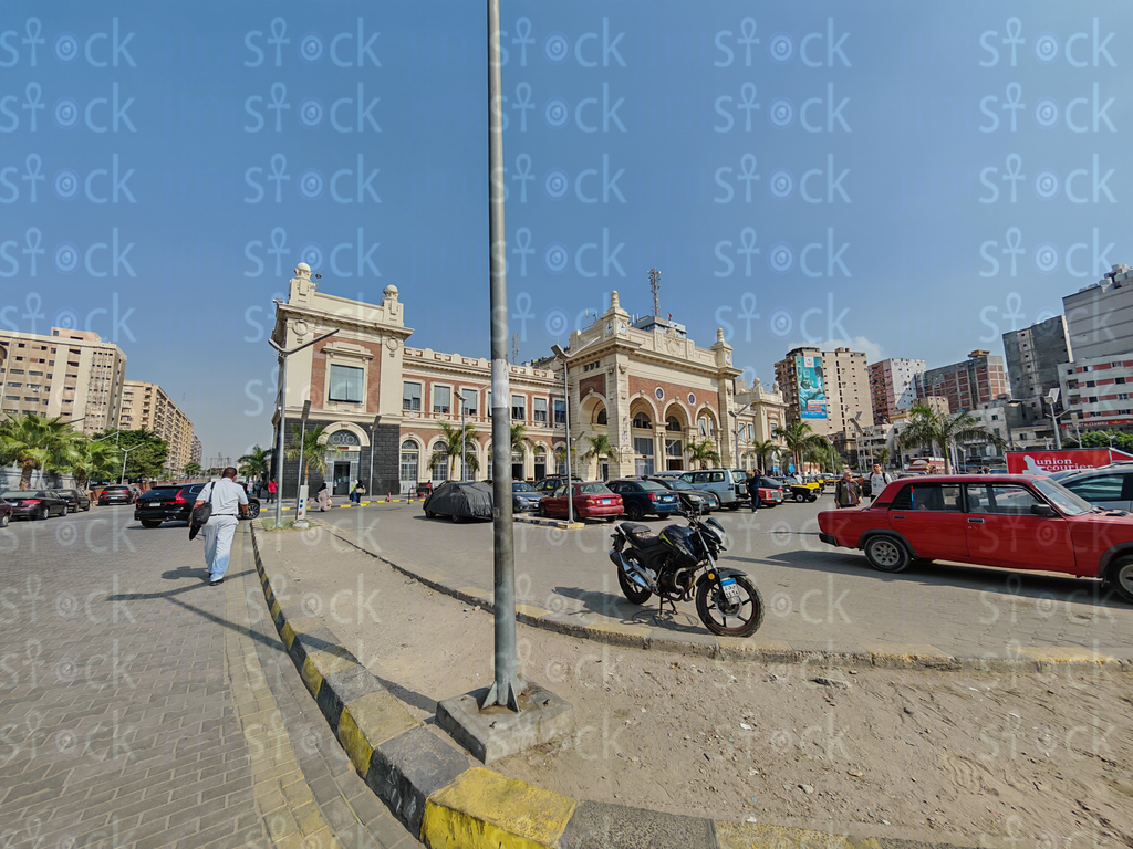 Wide Plaza in Front of Mahatet El Raml 