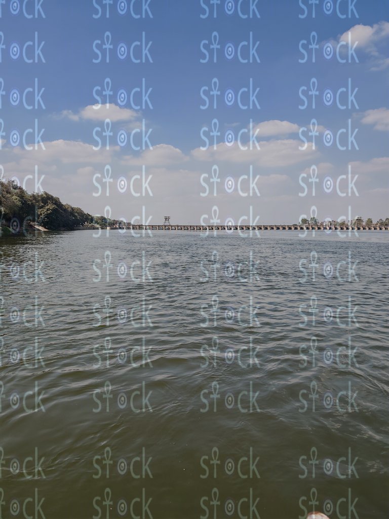 مياه دلتا النيل العاكسة