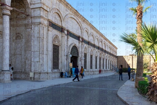 road leading to mohamed ali mosque entrance