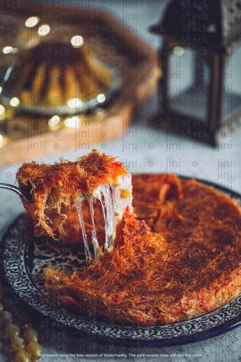 konafa with cheese