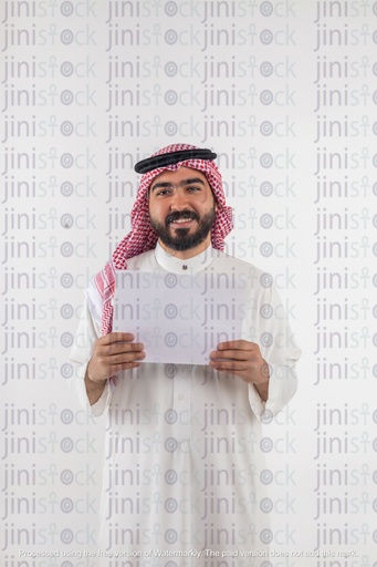 khaliji  man holding a white sign while he is happy