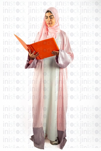 khaliji saudi arab woman from gulf checking a file