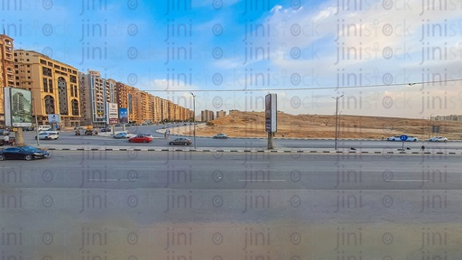 شارع في القاهرة بدون سيارات أو حافلات لخلفيات التصميم