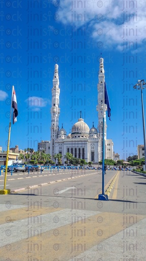مسجد المجمع الاسلامى بمدينة بورفؤاد فى محافظة بورسعيد، المطل على قناة السويس وامامه شارع  تصوير شارع ، جامع