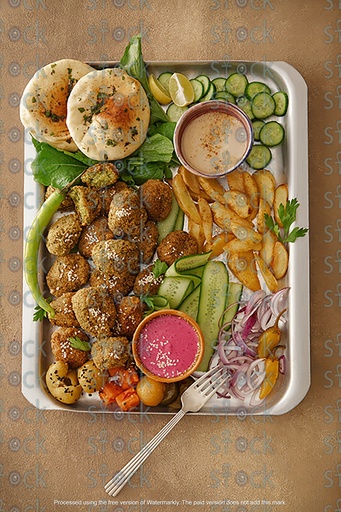  فلافل مع خضروات  مقطعه