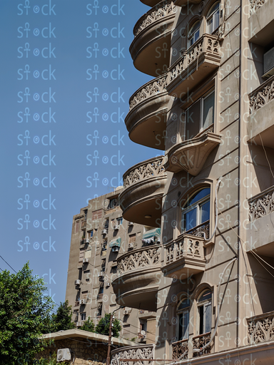  شرفات قديمة منحنية