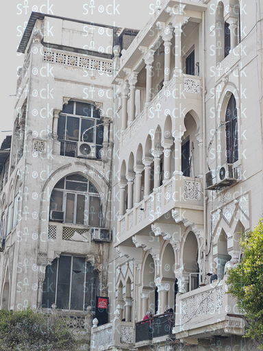 فيلا تراثية بيضاء