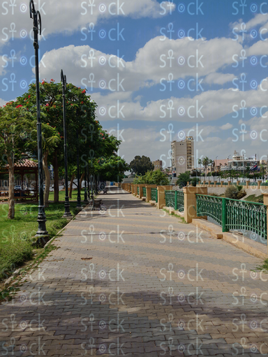 الممشى المطل على بحيرة الإسماعيلية
