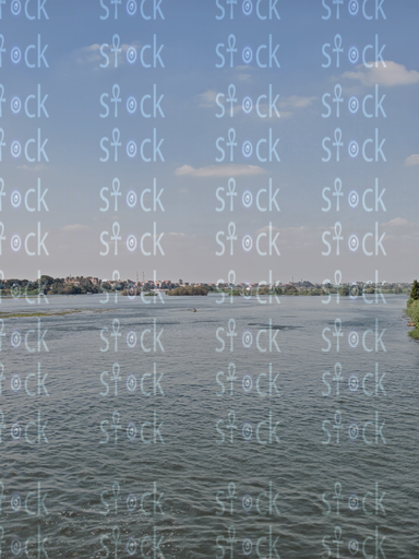  الأفق حيث تلتقي السماء بالماء